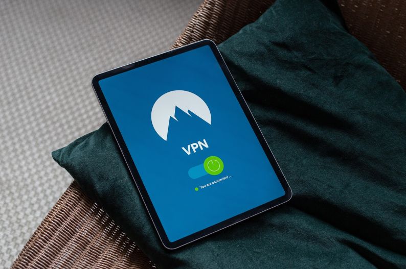 江苏智能erp价位 江苏智能ERP软件哪家性价比最高？全面比较告诉你